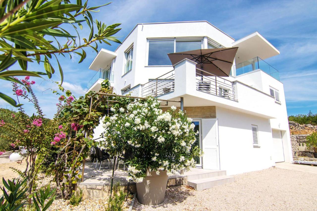 Marina Di Portapisana Luxury Private Villa Krk Town Eksteriør bilde