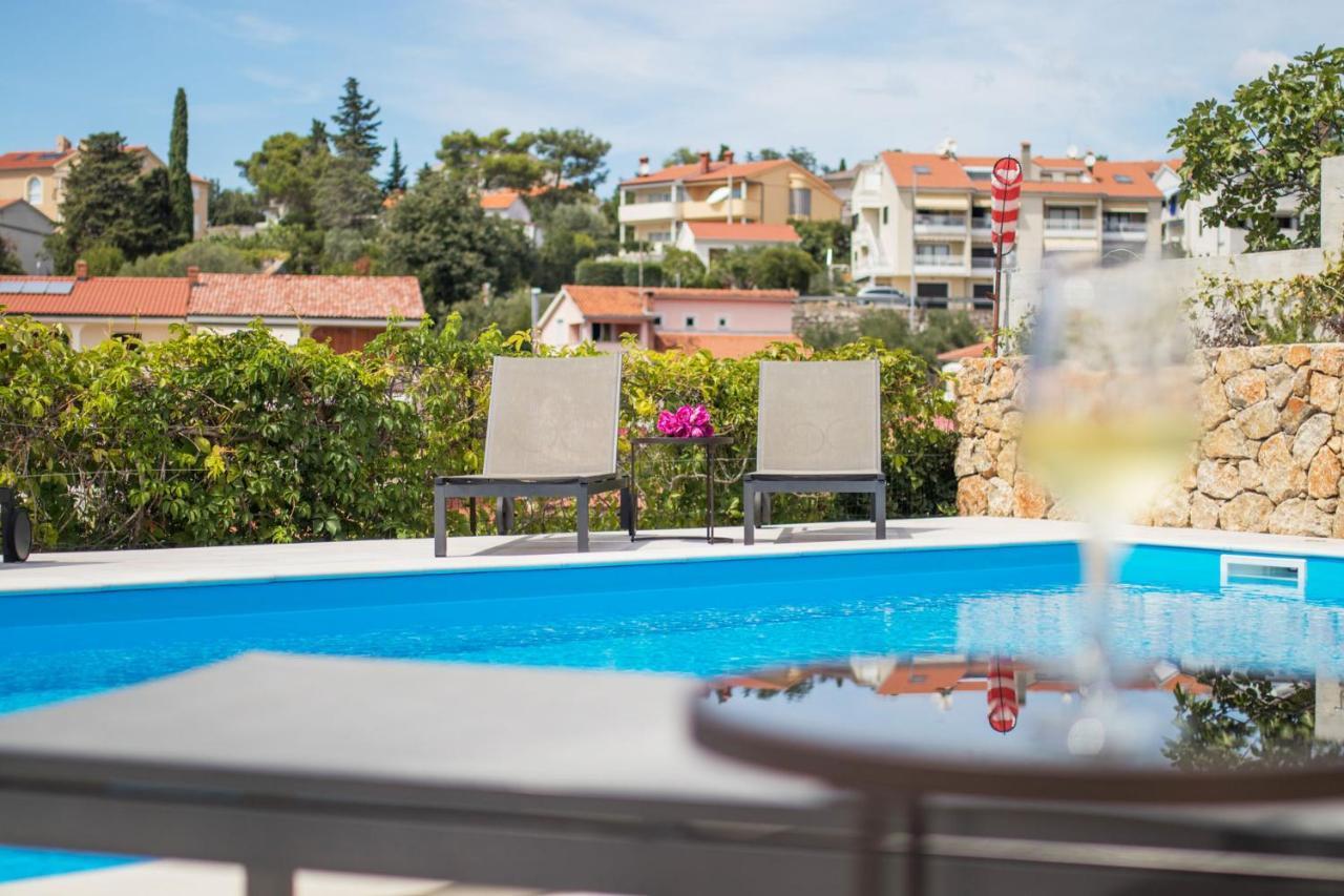 Marina Di Portapisana Luxury Private Villa Krk Town Eksteriør bilde
